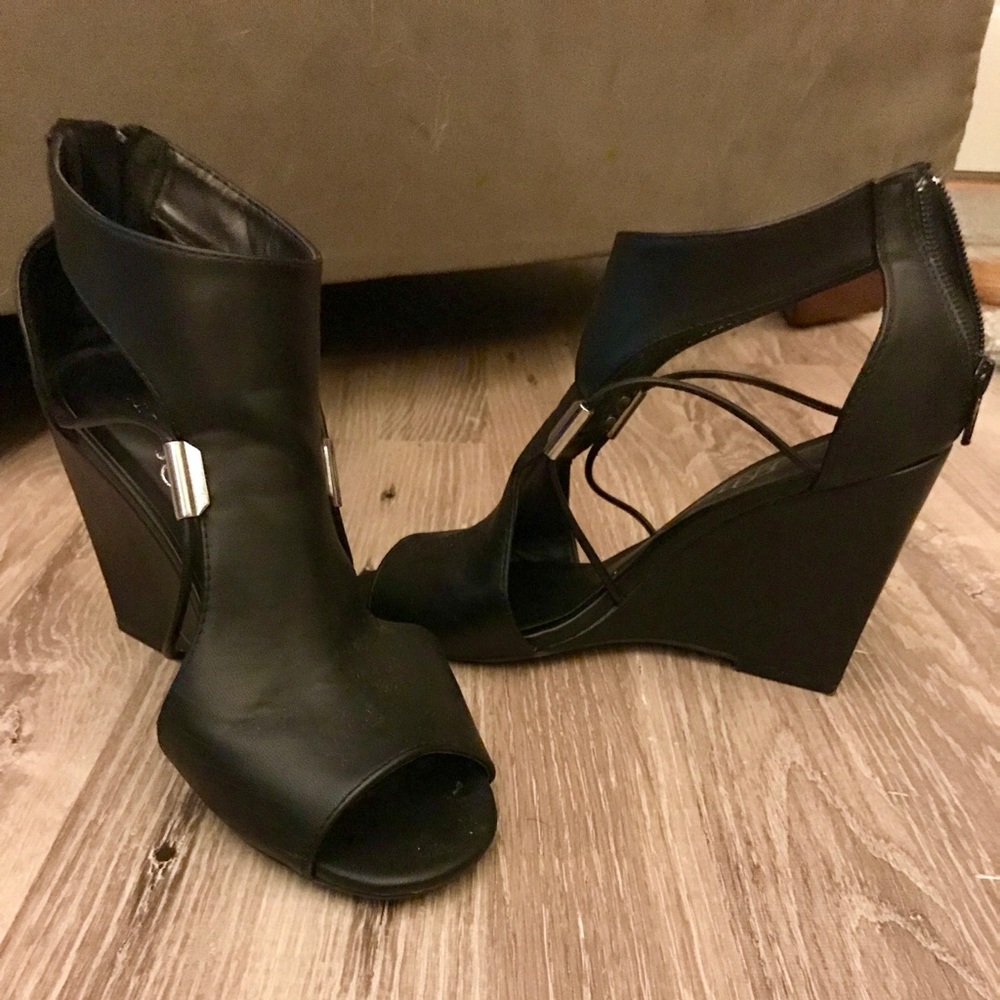 Black Wedge Sandals